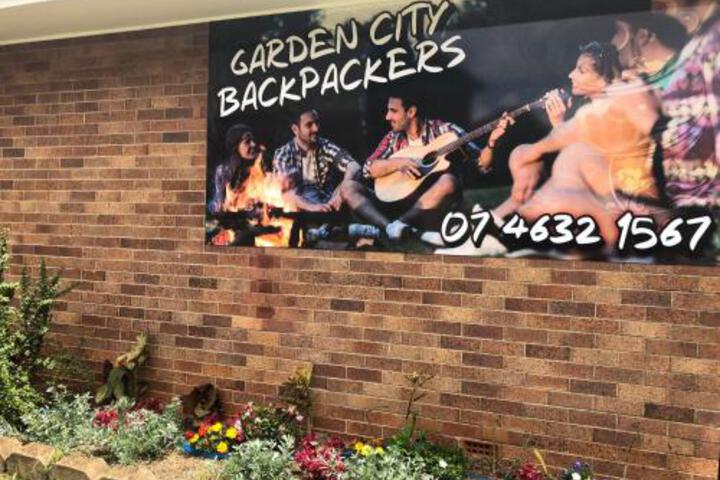 Garden City Backpackers - Kawana Tourism